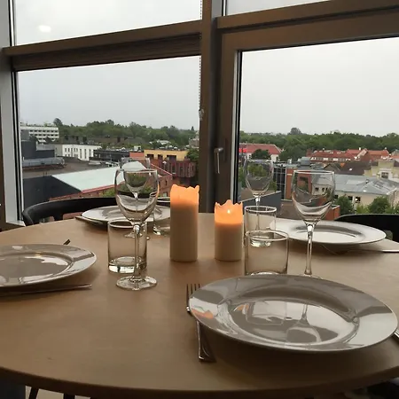 View Apartment, Free Parking *