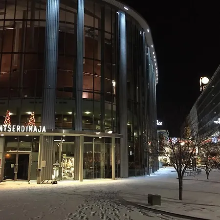 View Apartment, Free Parking *