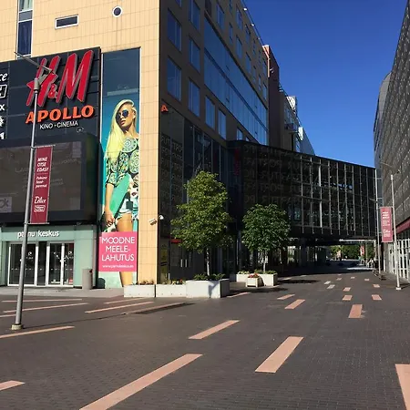 View Apartment, Free Parking *